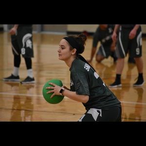 Meet your Posher, Rebecca